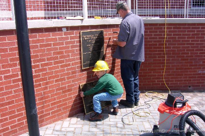 2002-04-25__PDRM2618.JPG