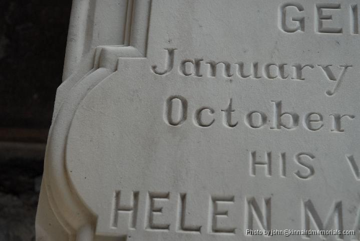 2006-11-11_JAK_6845.JPG - A detail showing the remaining stains under the letters.