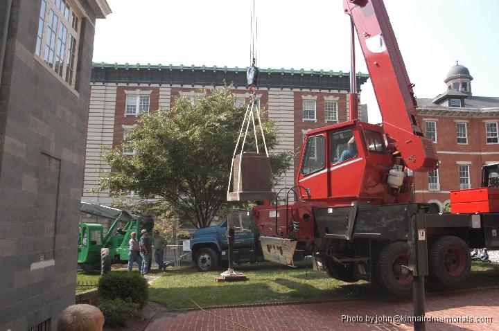 2004-07-20__DSC_9292.JPG - The base is picked up and ready to place in the storage area.